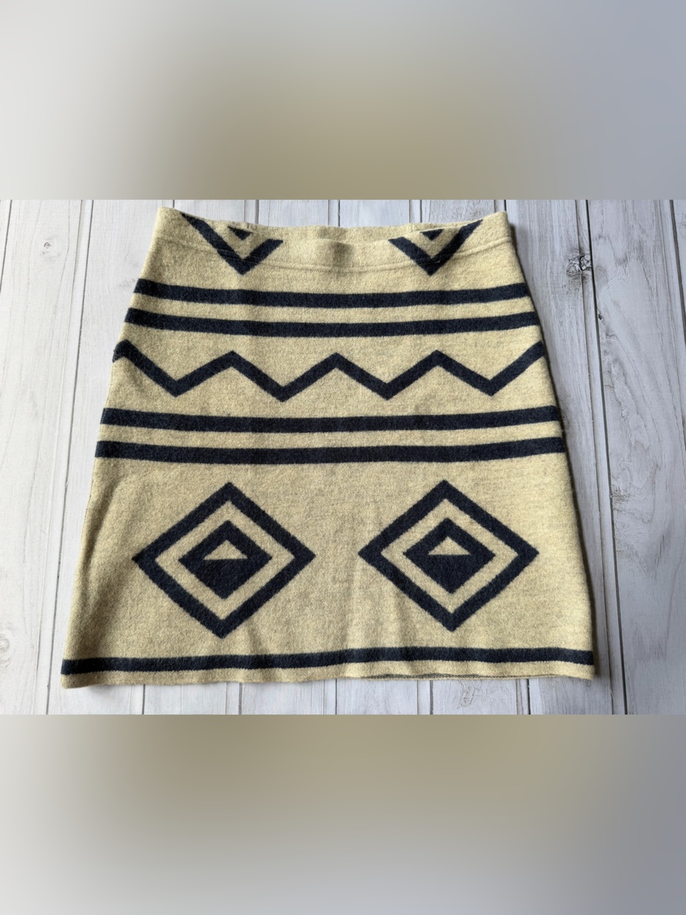 Toad & Co oatmeal & blue boiled merino wool diamond sweater skirt. Size medium - Picture 5 of 11